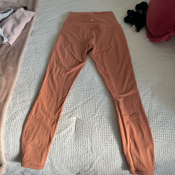 Lululemon 25” align leggings - Picture 3 of 3